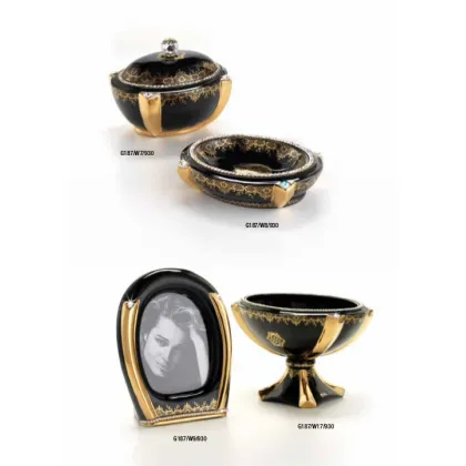 Zdjęcie Gustowne puzderko z pokrywką na biżuterię z Włoch