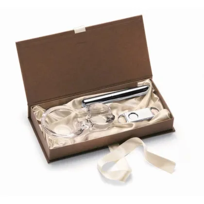 Picture An elegant set of cigar accessories