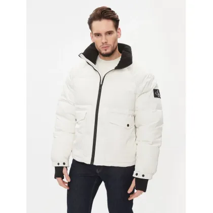 Zdjęcie Calvin Klein Jeans Kurtka zimowa J30J324064 Biały Relaxed Fit