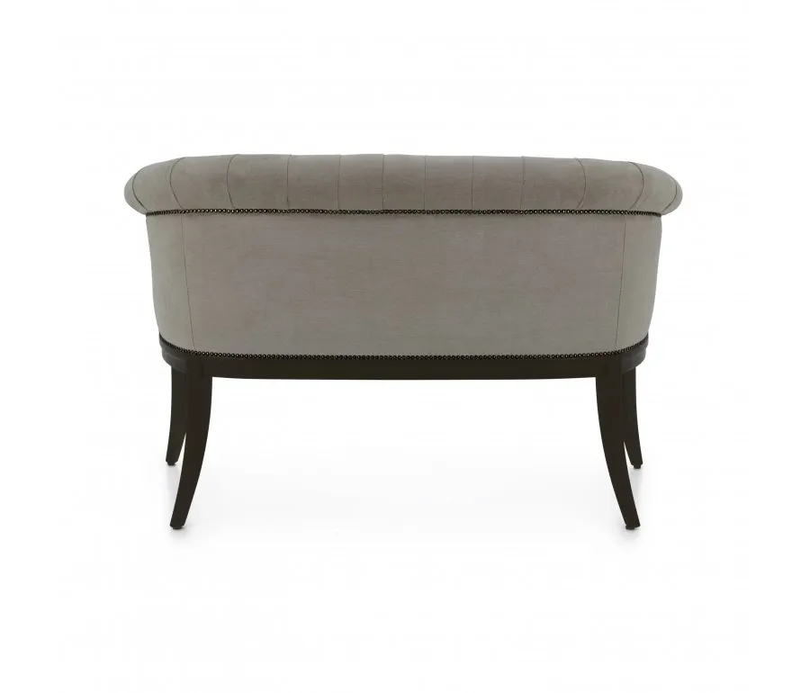 obrazek 3 Wygodna elegancka sofa 2-osobowa w stylu klasycznym - Sevensedie