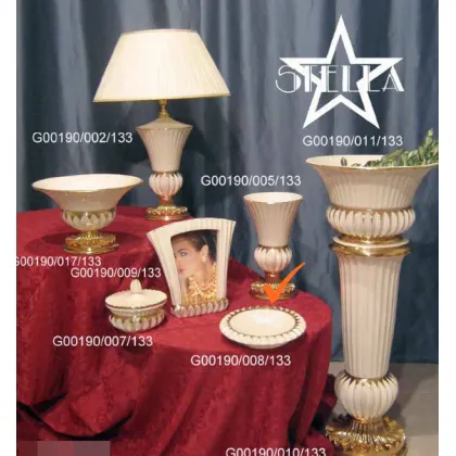 Picture Fantastic ceramic ashtray