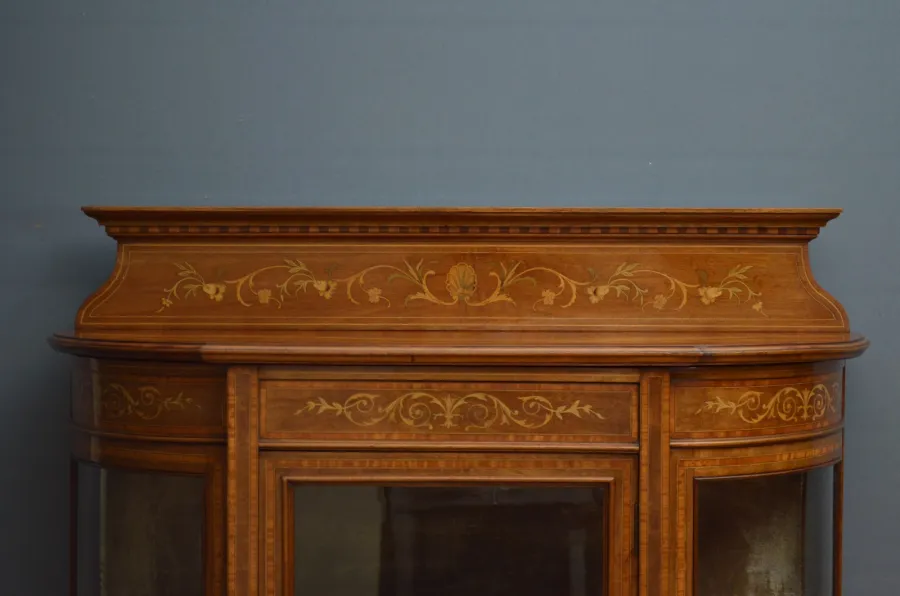 obrazek 2 Oszałamiająca edwardiańska, mahoniowa i inkrustowana witryna/gablota