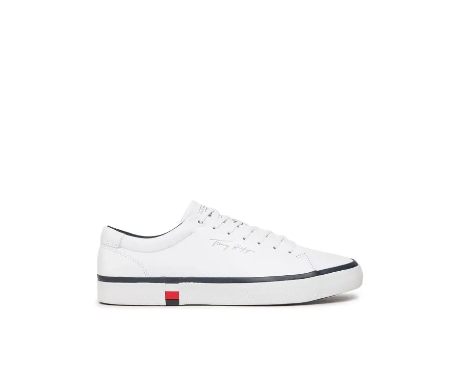 obrazek 1 Tommy Hilfiger Sneakersy Modern Vulc Corporate Leather FM0FM04922 Biały