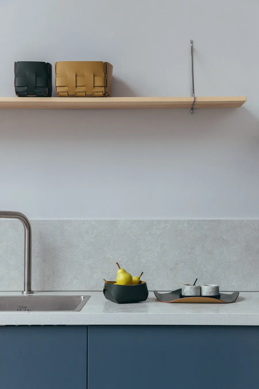 obrazek 2 Stylowy koszyk Flora 15x15xH7 cm w kolorze oliwki