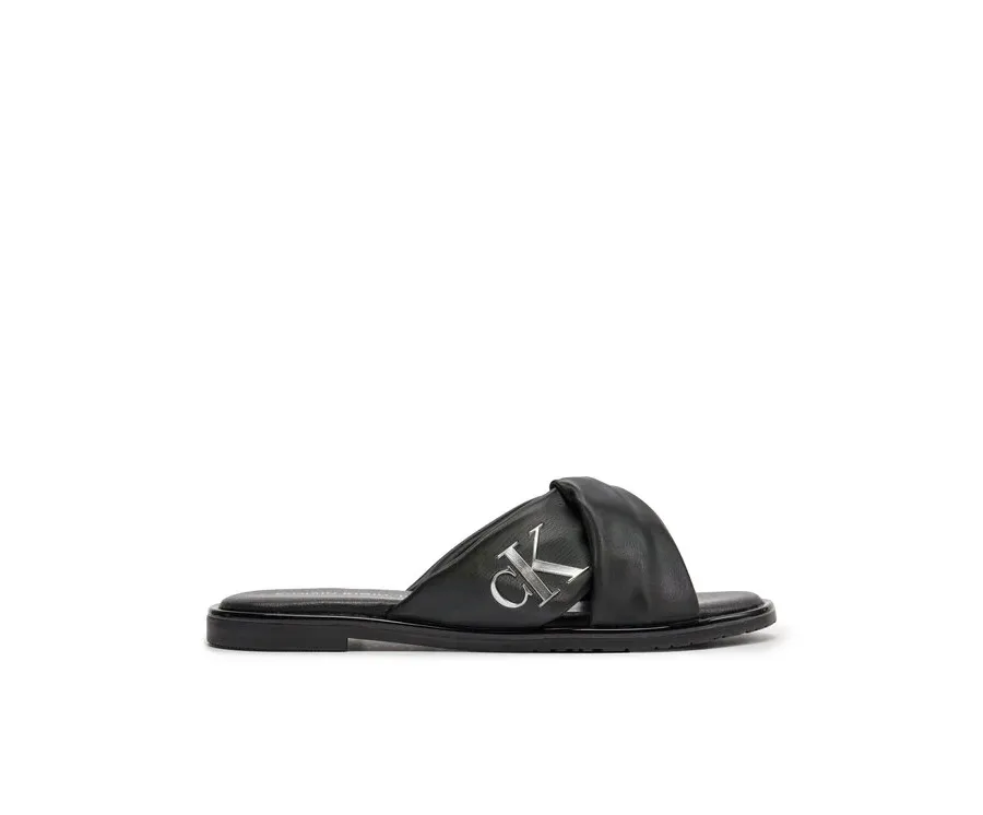 obrazek 1 Calvin Klein Jeans Klapki V3A2-80823-1688 M Czarny