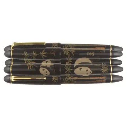 Zdjęcie Unikalne pióro wieczne - Wielka Panda