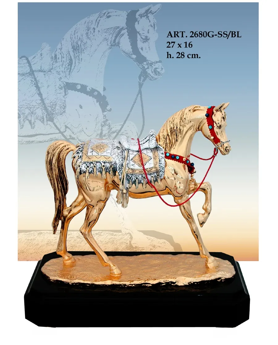 obrazek 1 Stylowa figura królewskiego konia