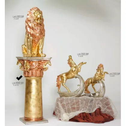 Picture A unique column with a winged horse's head - Valle d'oro Patchi