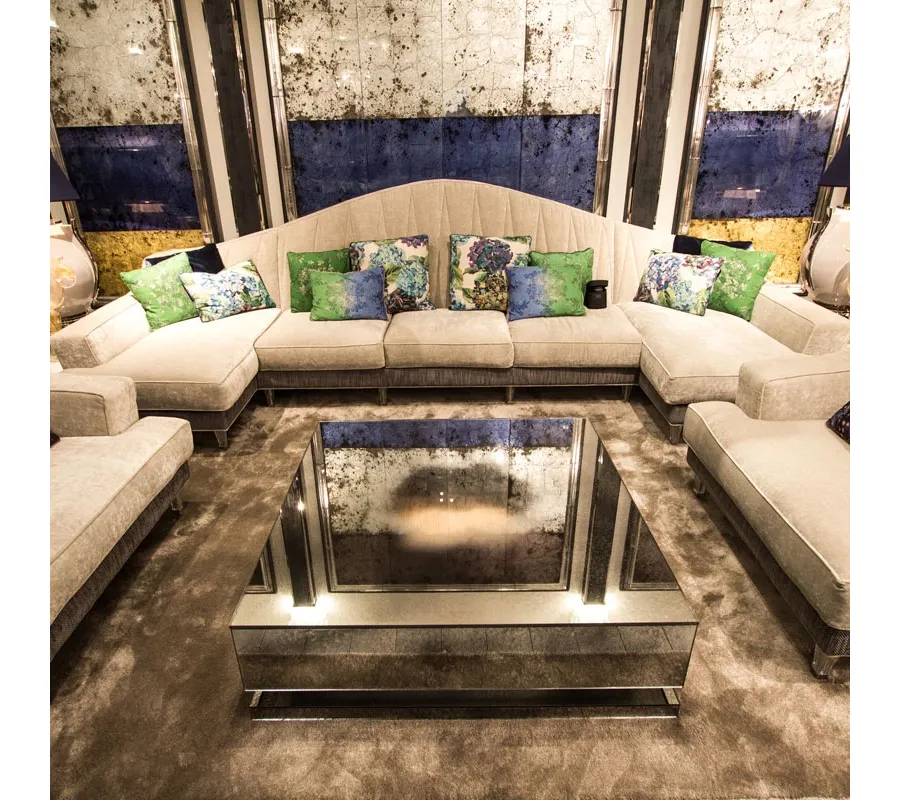 obrazek 1 Szeroka włoska sofa Ducale I180 projektu G.L. Ferreriego