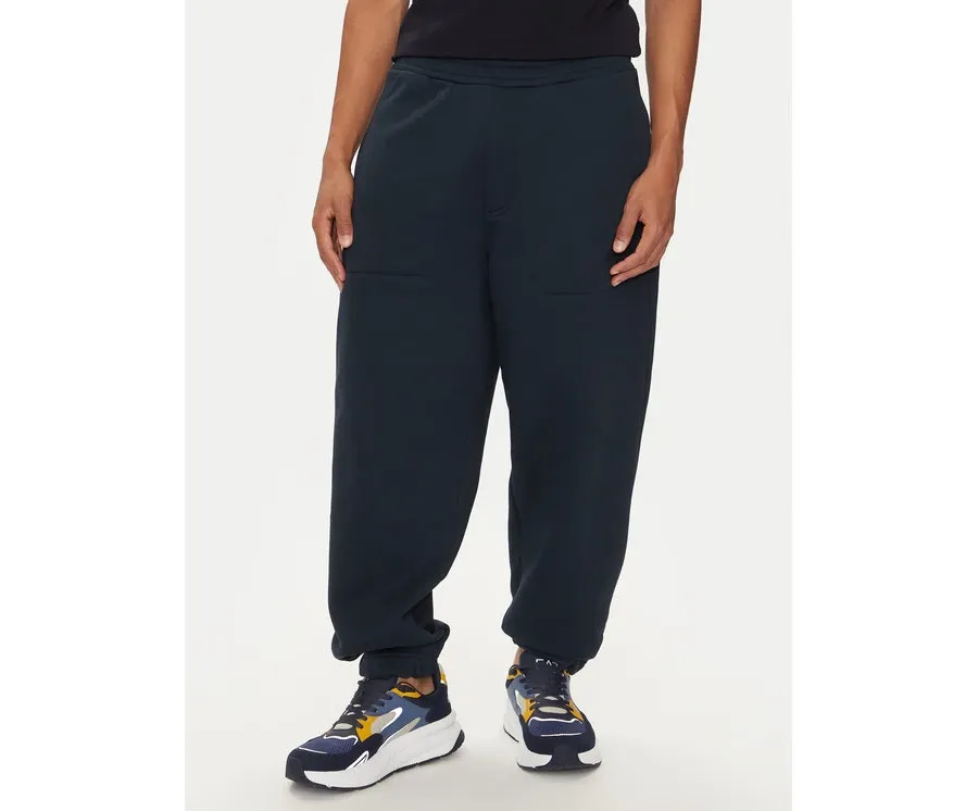 obrazek 1 Armani Exchange Spodnie dresowe 6DZPAA ZJKAZ 1510 Granatowy Regular Fit