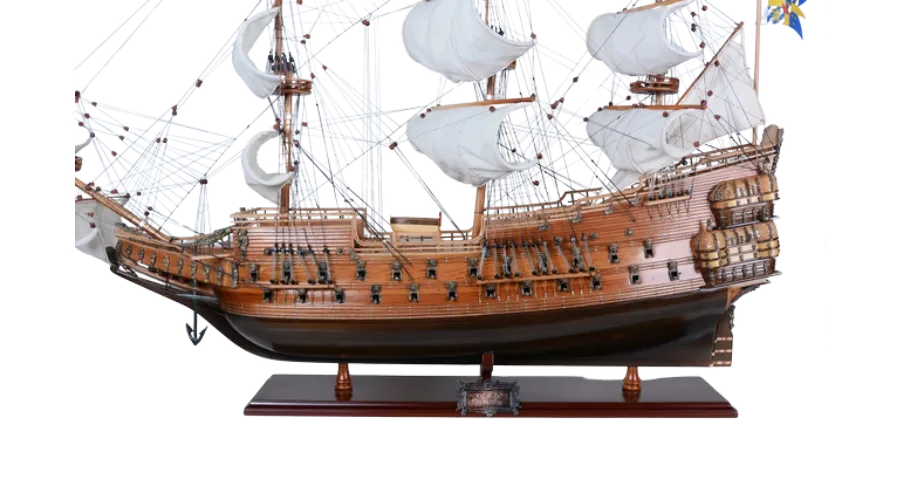 picture 7 A large, exclusive model of the Vasa sailing ship with unfurled sails
