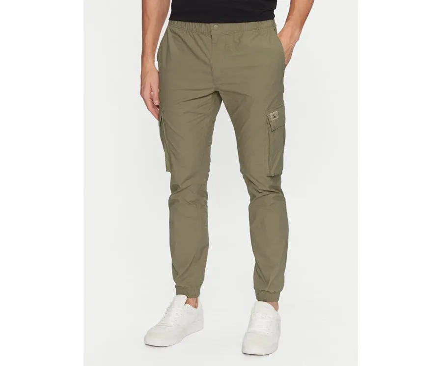 obrazek 1 Calvin Klein Jeans Joggery J30J327614 Zielony Skinny Fit