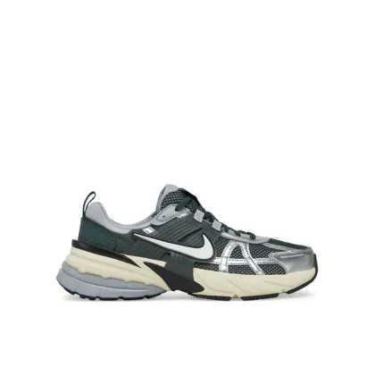 Zdjęcie Nike Sneakersy V2K Run HJ4497 300 Zielony