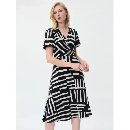 Zdjęcie Joseph Ribkoff Sukienka codzienna 231062 Czarny Regular Fit