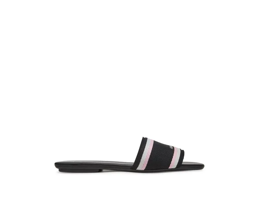 obrazek 1 Armani Exchange Klapki XDP056 XV922 00002 Czarny