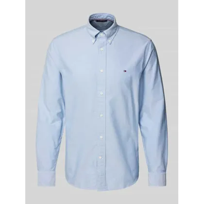 Zdjęcie Koszula casualowa o kroju regular fit z kołnierzykiem typu button down