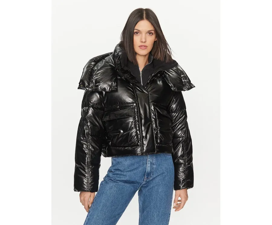 obrazek 1 Calvin Klein Jeans Kurtka zimowa High Shine J20J221884 Czarny Oversize