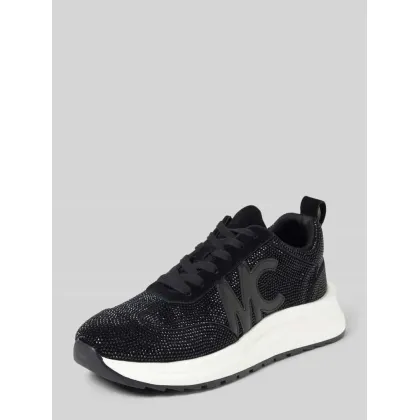 Zdjęcie Sneakersy z naszywką z logo