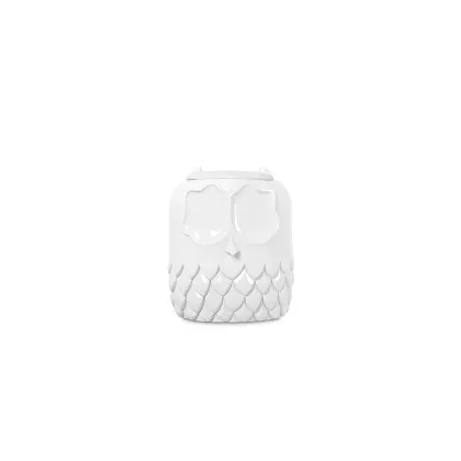 Picture A charming white owl pouffe for a child