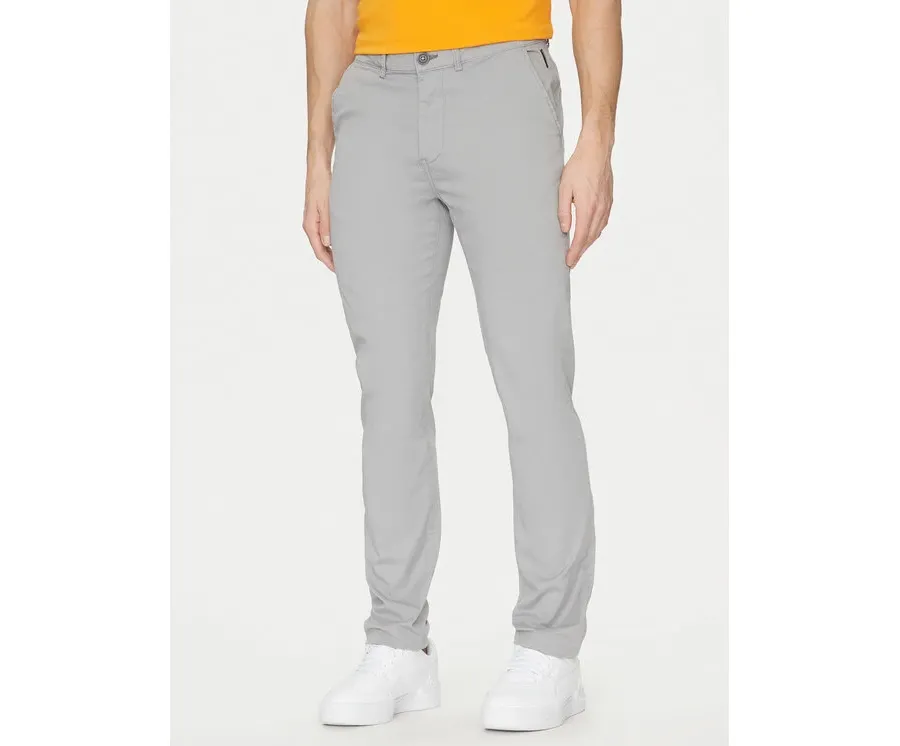 obrazek 1 Napapijri Chinosy M-Puyo NP0A4H98 Szary Slim Fit