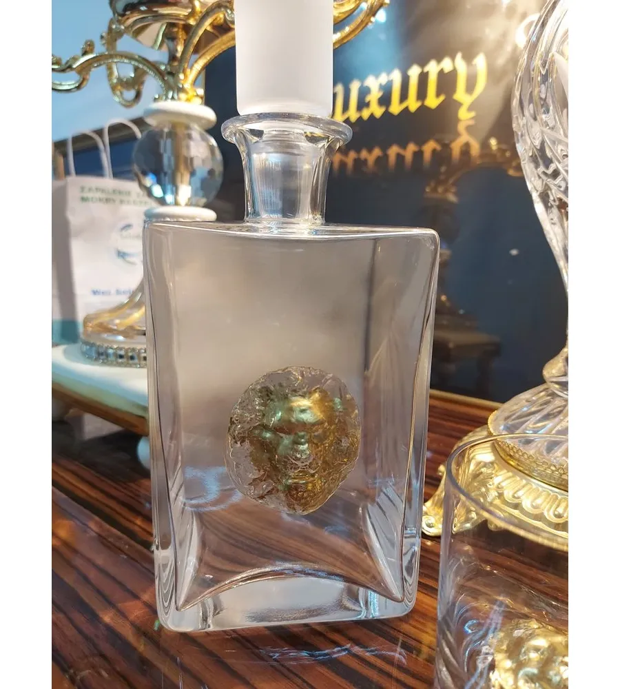 obrazek 3 Elegancka karafka do whisky ze złotym lwem - LuxuryGifts