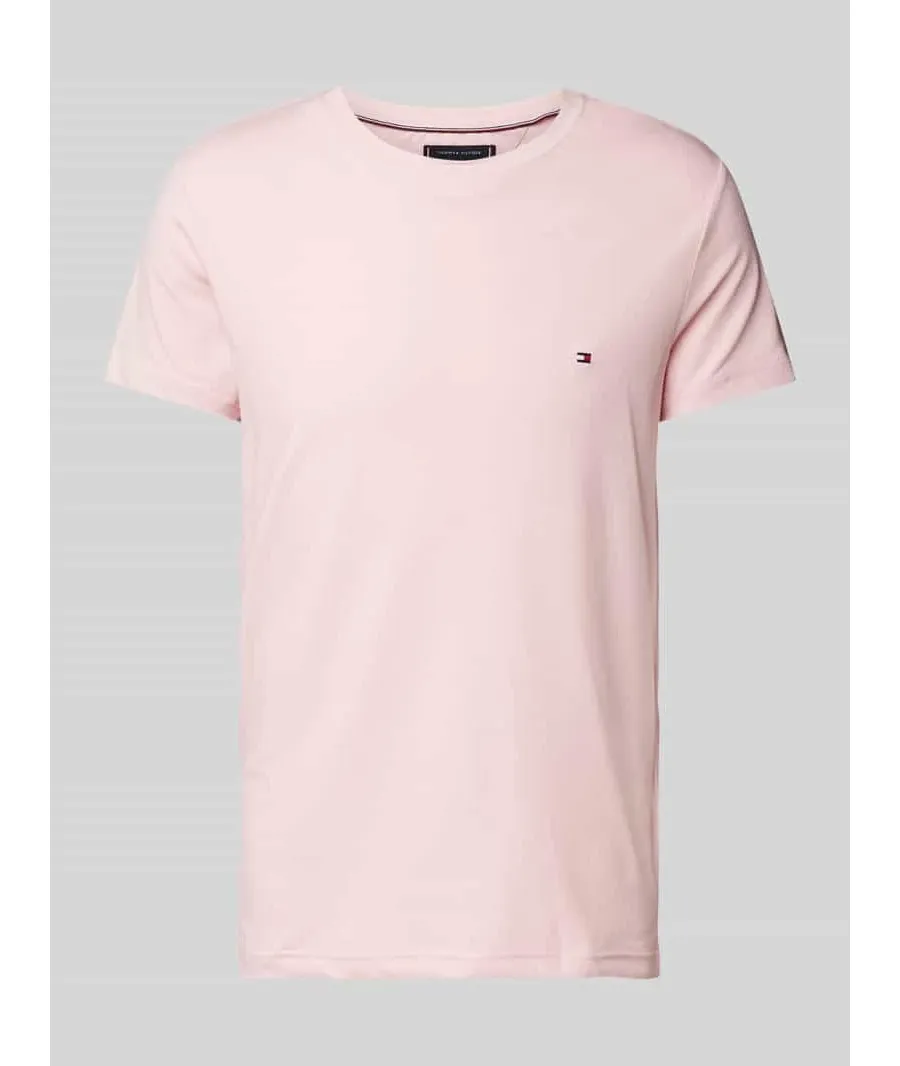 obrazek 1 T-shirt o kroju slim fit z okrągłym dekoltem