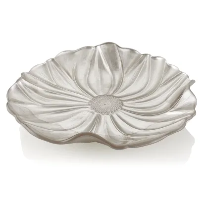Picture Italian stylish Magnolia plate with a beautiful shape of a magnolia flower - IVV