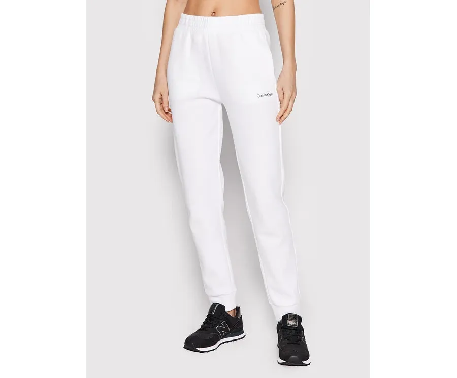 obrazek 1 Calvin Klein Spodnie dresowe Micro Logo Essential K20K204424 Biały Regular Fit