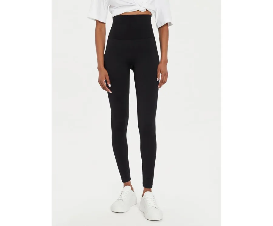 obrazek 1 Wolford Legginsy The W.O.W. 17610 Czarny Slim Fit