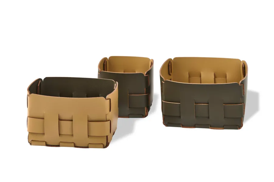 obrazek 4 Ciemnooliwkowy skórzany kosz Bottega 19x19xH13 cm do wyjątkowego wnętrza