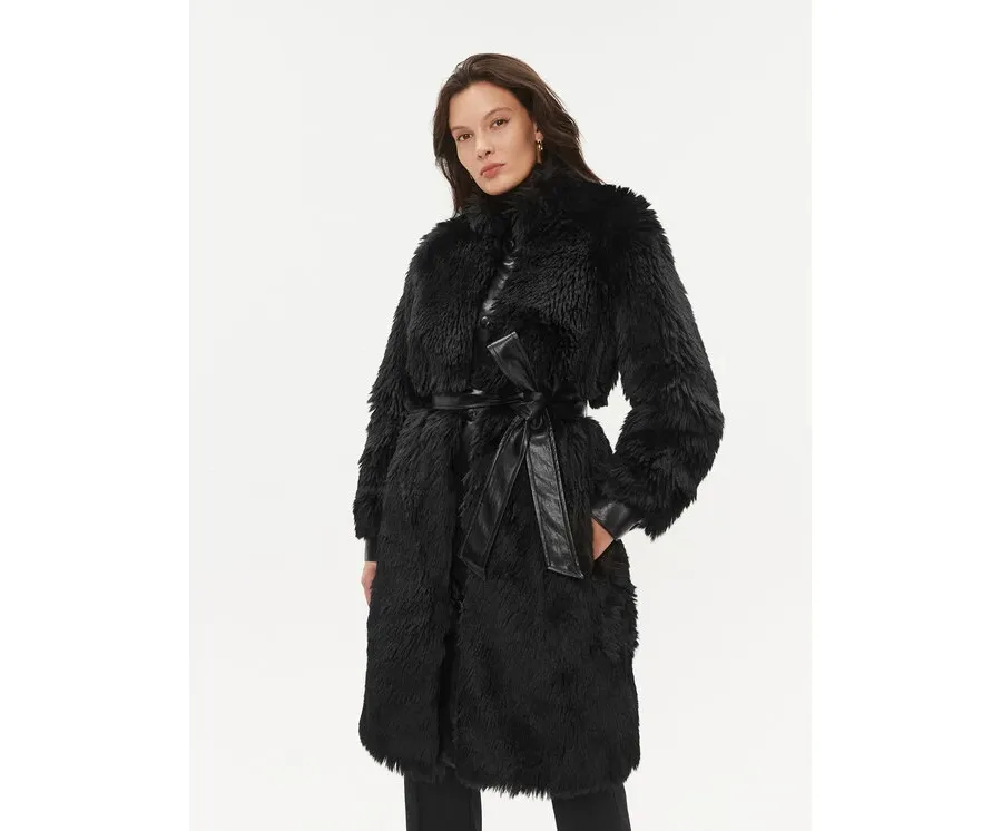 obrazek 1 TWINSET Futro 232TT2020 Czarny Regular Fit