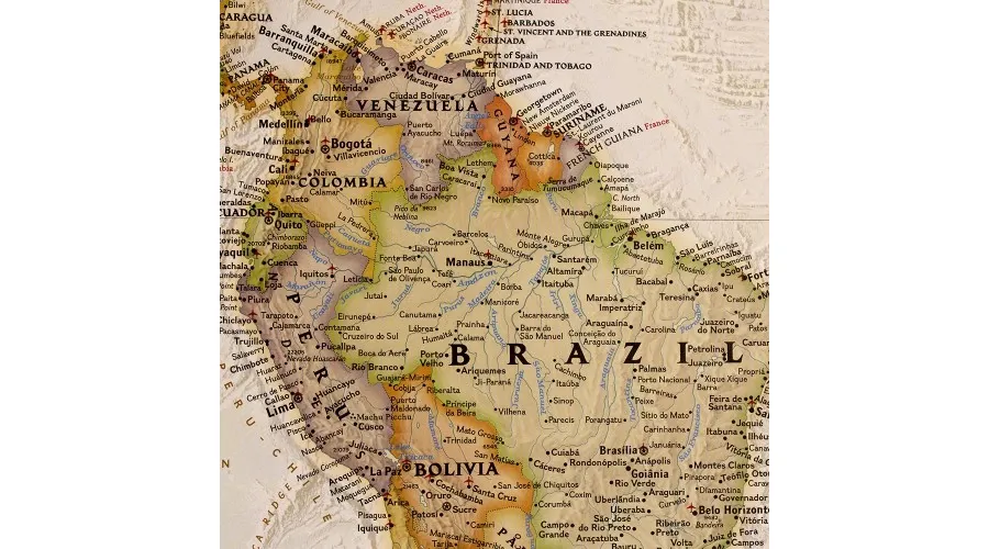 obrazek 6 Elegancka polityczna mapa świata National Geographic