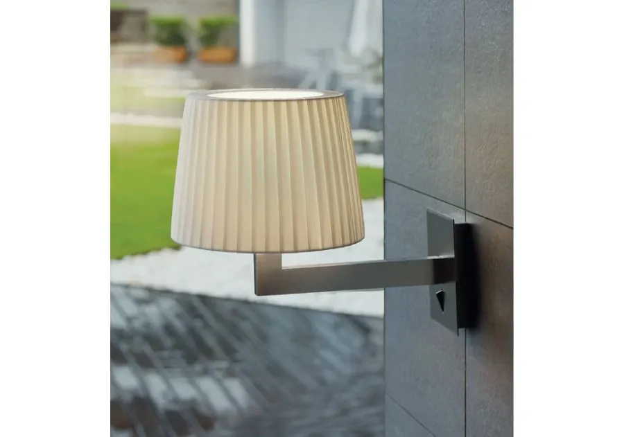 obrazek 1 Zachwycająca lampa ścienna Lexa