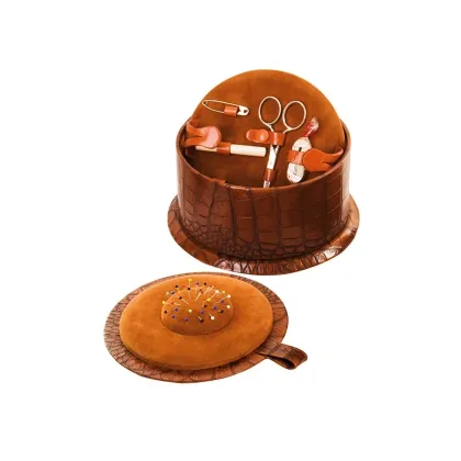 Zdjęcie Niewielki  pojemnik na akcesoria krawieckie