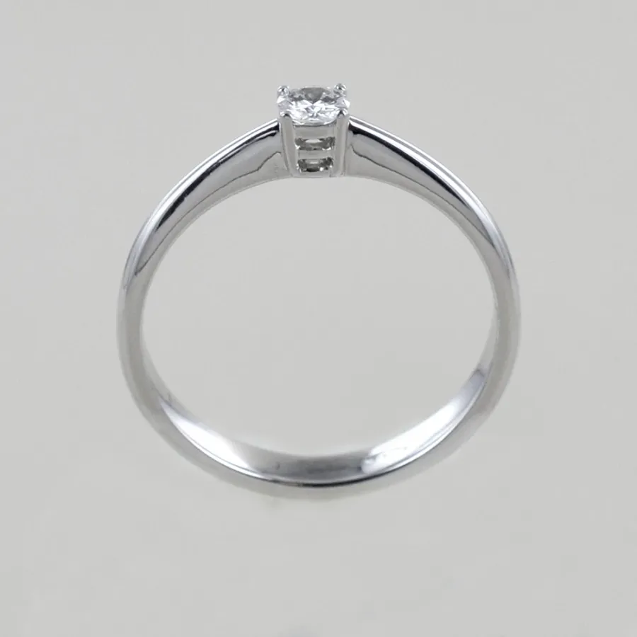 obrazek 4 Średni pierścionek Solitaire z diamentem 0,15 karata