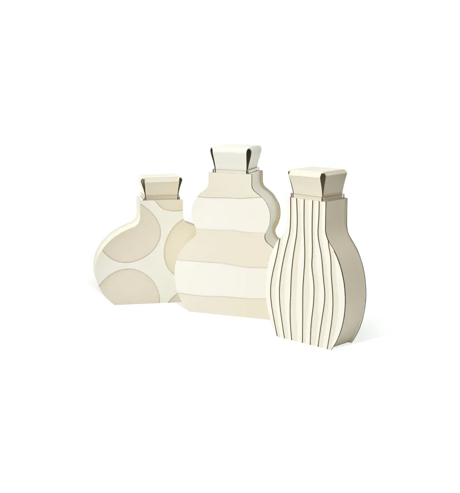 obrazek 4 Wyjątkowy wazon Otto 9x24xH44 cm ze skóry w kolorze białym i waniliowym w pasy