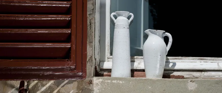obrazek 4 Piękna ceramiczna patera na nóżce w wiejskim stylu - Virginia Casa