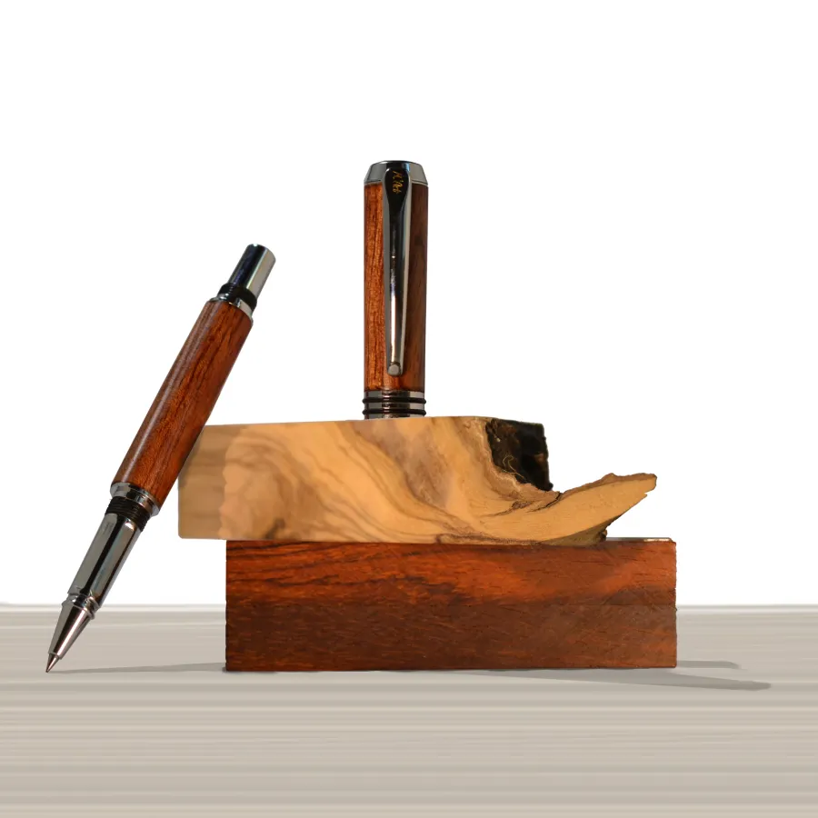 obrazek 3 Prestiżowy długopis z drewna Bubinga - Antea Roller Bubinga - M'Art