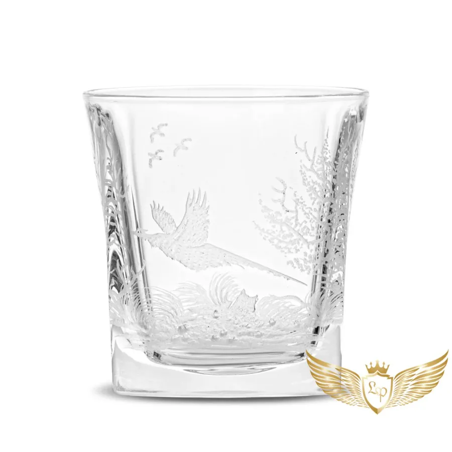 obrazek 8 Elegancka grawerowana karafka ze szklankami do whisky - upominek dla myśliwego