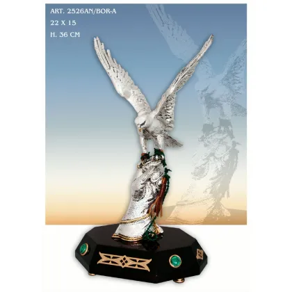 Zdjęcie Figura orła na eleganckiej podstawie