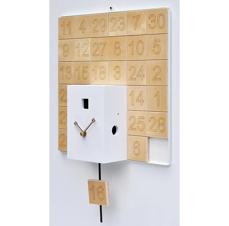 obrazek 2 Designerski zegar z kukułką i kartami magnetycznymi