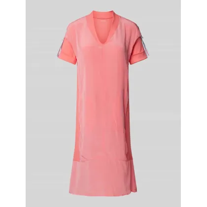 Zdjęcie Sukienka o długości do kolan w jednolitym kolorze z dekoltem w serek