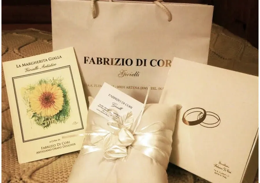 obrazek 2 Damski zegarek z diamentowym ornamentem - Fabrizio Di Cori