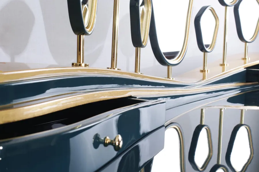 picture 5 Luxurious glamour dressing table - Malabar