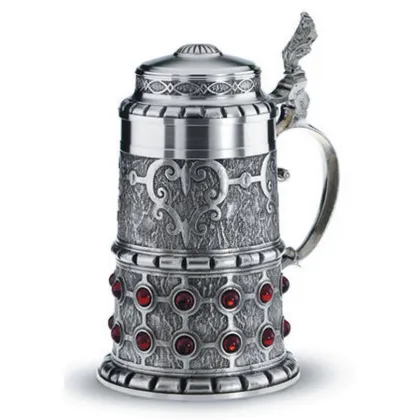 Zdjęcie Luksusowy kufel do piwa z rubinami