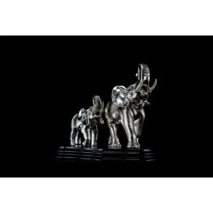 Zdjęcie Atrakcyjna para słoni wykonana z żywicy