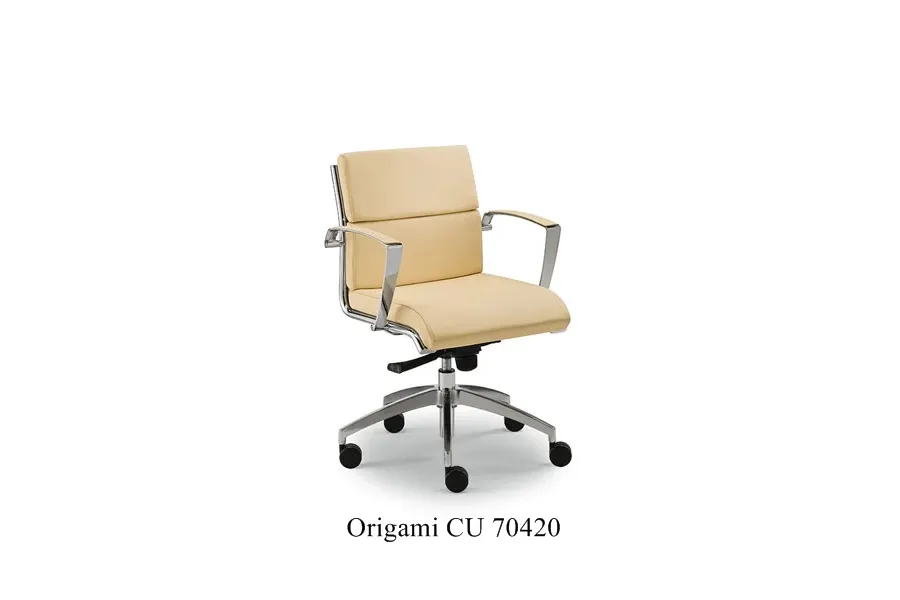 picture 7 Designer leather office chair - 7 items