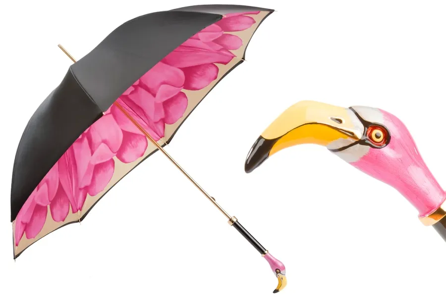 obrazek 1 Wyjątkowy czarno różowy parasol damski z piękną rączką zdobioną głową flaminga – Pasotti