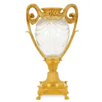 Zdjęcie Okazały wazon dekoracyjny z kryształu i pozłacanego mosiądzu