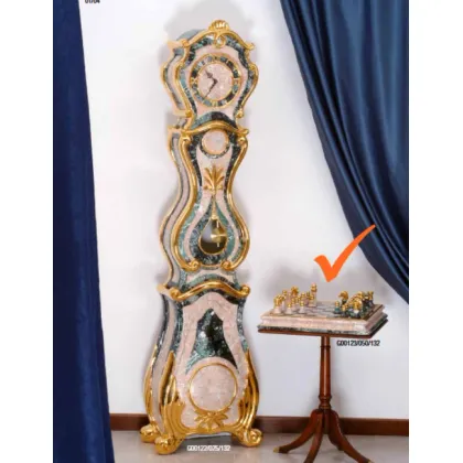 Zdjęcie Beżowo-zielono-złota szachownica marmurowa